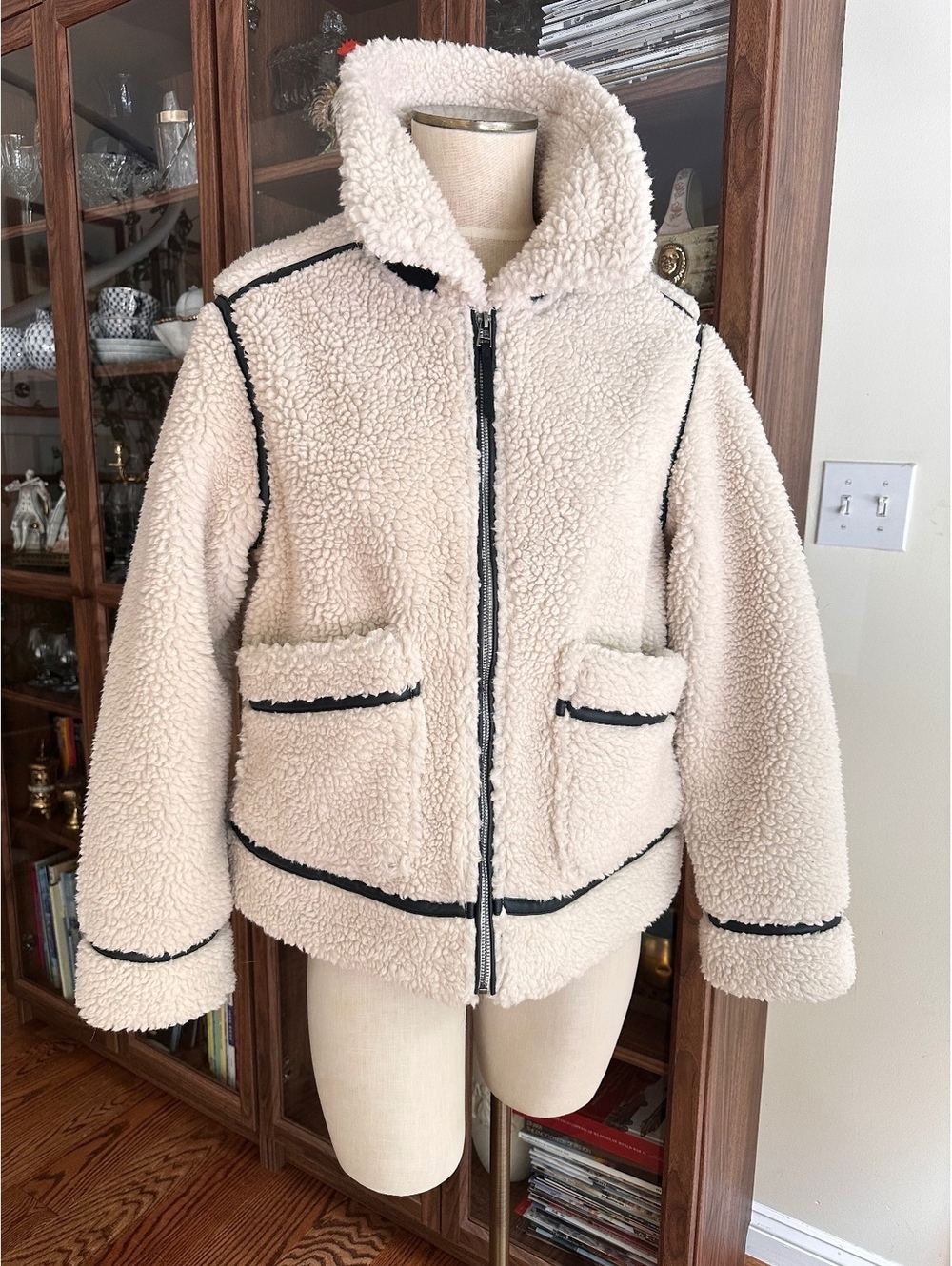 Bearpaw Women's Sherpa Teddy Jacket with Black Leather Accents Size M